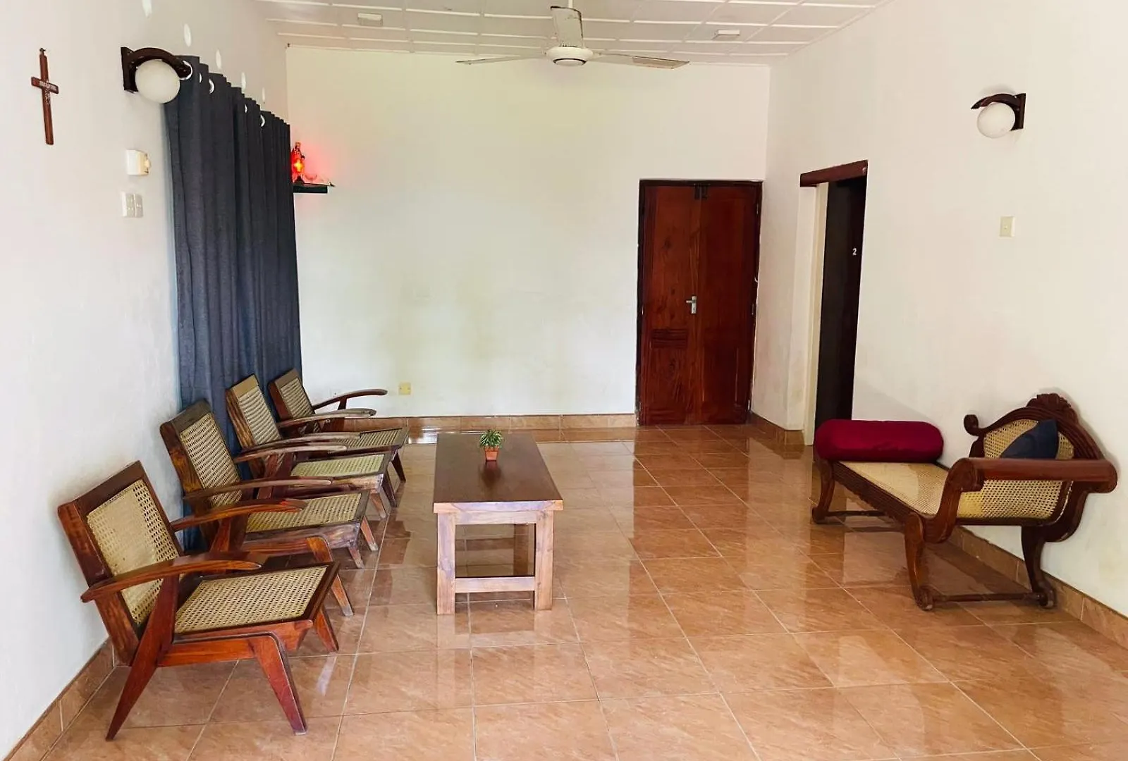 Gæstehus The Beez Hotel Negombo