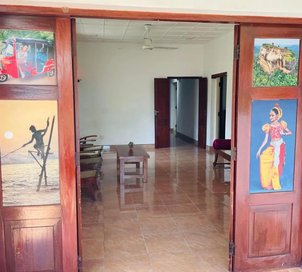 Gæstehus The Beez Hotel Negombo Sri Lanka