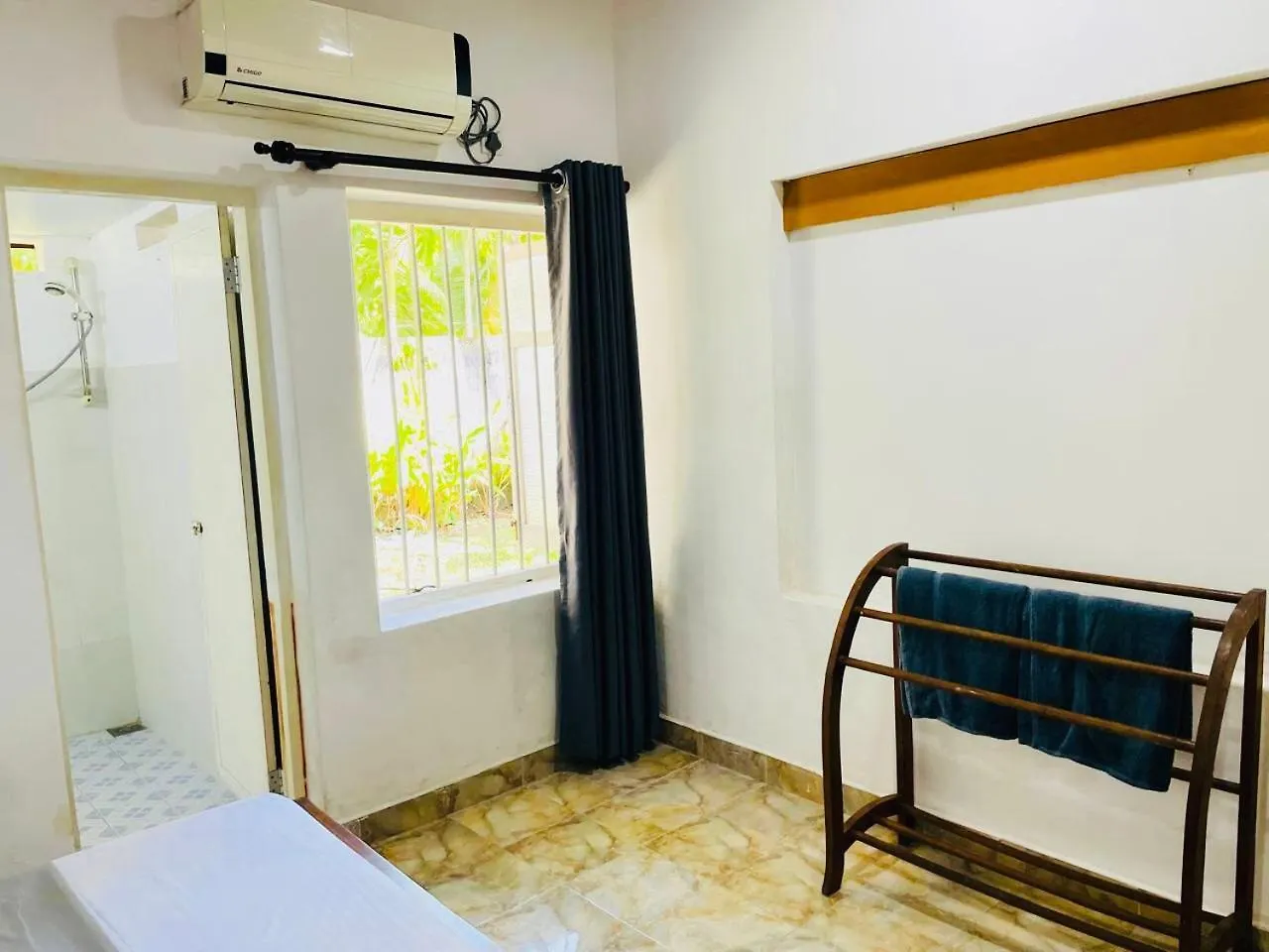 The Beez Hotel Negombo Gæstehus